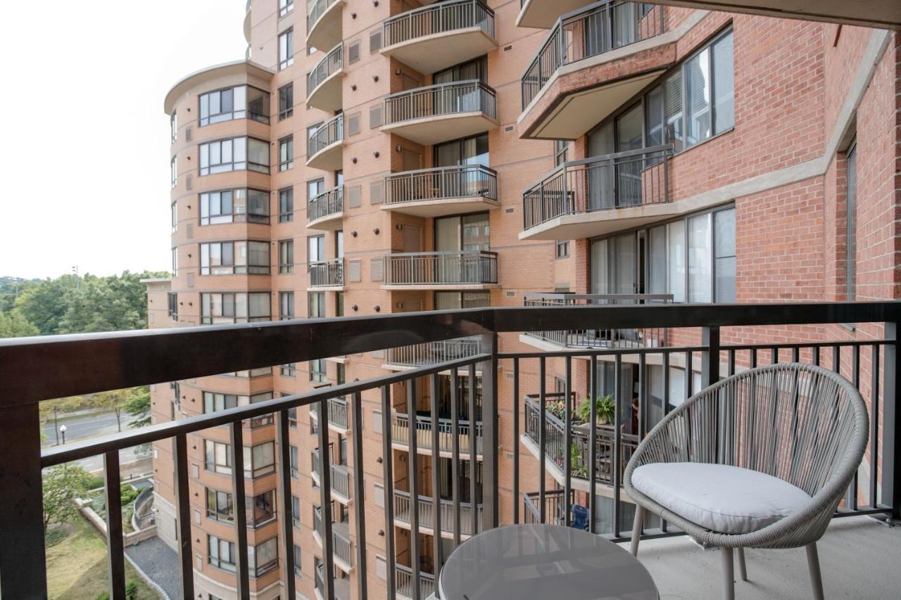 Stylish And Charming Apartment In Pentagon City Arlington Ngoại thất bức ảnh